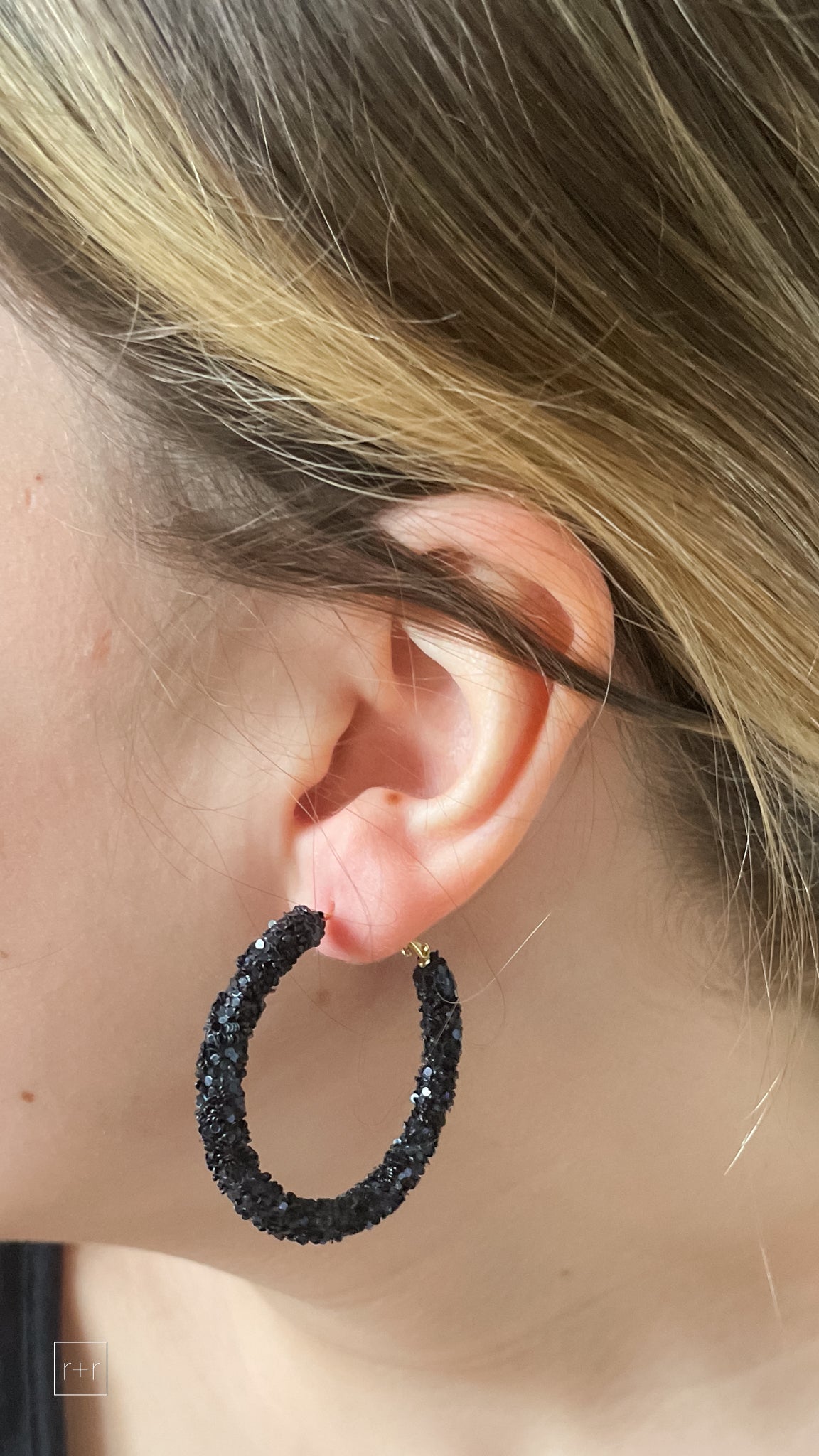 mary kathryn design medium glitter hoop earrings 45mm in navy