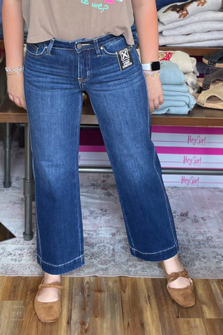 Dark wash Risen PSA20152 wide leg ankle jeans with 4-way stretch