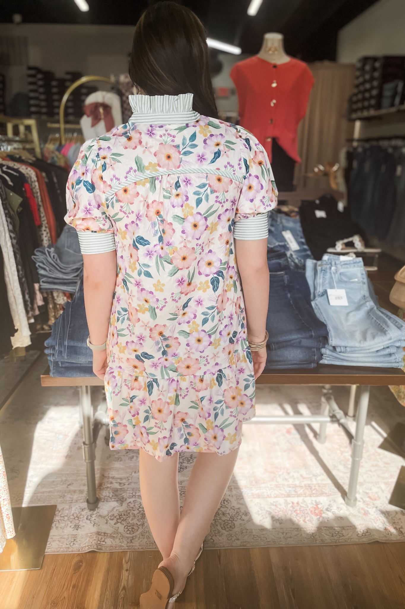 Umgee Green Mix Floral Jacquard Mini Dress with Contrast Trim K1759 large Umgee Green Mix Floral Jacquard Mini Dress with Contrast Trim K1759 large
