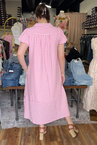 Umgee peony pink gingham midi dress short puff sleeves back view C6338