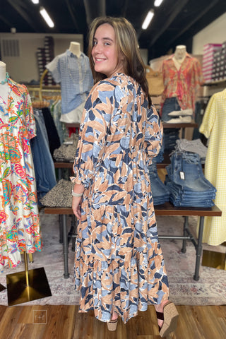 Umgee denim mix abstract print midi dress with lace trim detail D1318 back view