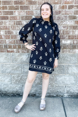 Umgee Long Sleeve Black Shift Mini Dress with Floral Embroidery K0876 WK0876