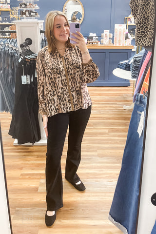 Umgee Taupe Abstract Animal Leopard Print Long Sleeve Blouse WD1252 mirror selfie