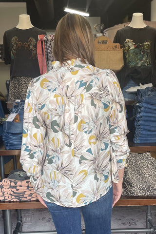 Umgee Teal Mix Floral Print Long Sleeve Blouse smocked cuffs D1281 back view