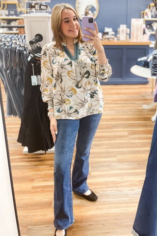 Umgee Teal Mix Floral Print Long Sleeve Blouse smocked cuffs D1281 mirror selfie