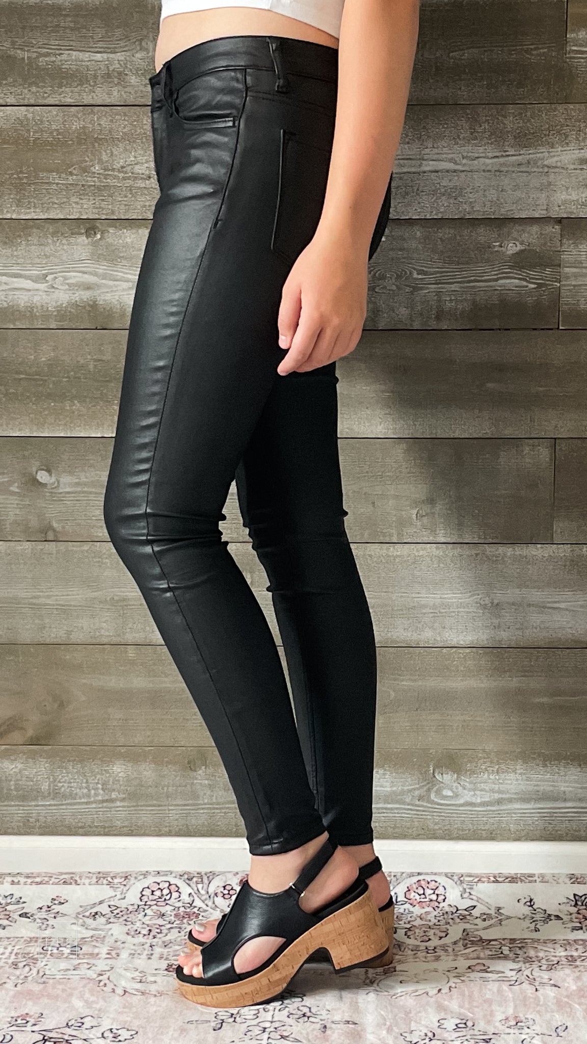 vervet denim jet black glossy faux leather PU mid rise crop skinny jeans V3442