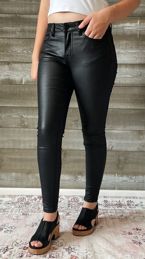 vervet denim jet black glossy faux leather PU mid rise crop skinny jeans V3442