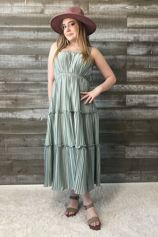 wishlist maxi dress with pleated tiered skirt smocked back dusty sage WL24-8667