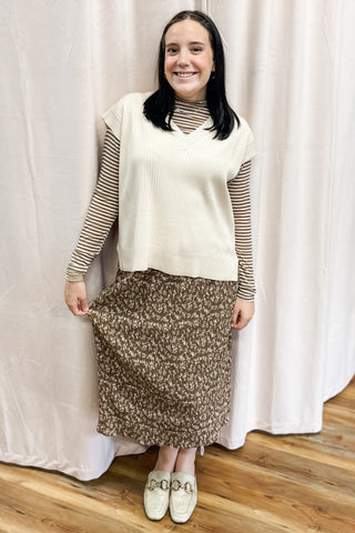 Wishlist Vneck Ribbed Sweater Vest Natural with Side Slits WL25-10267