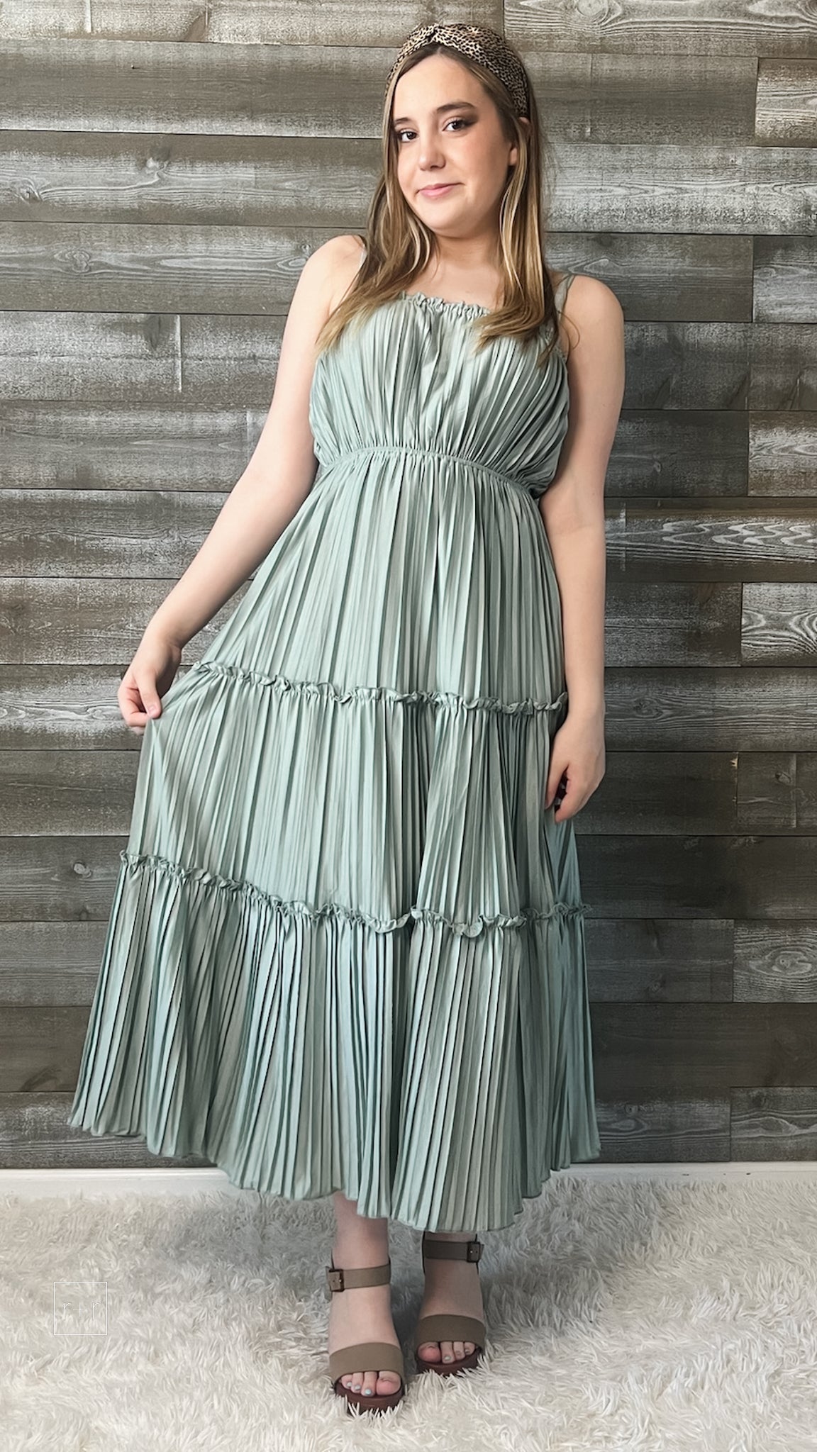 wishlist maxi dress with pleated tiered skirt smocked back dusty sage WL24-8667