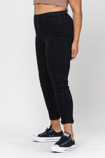 cello jeans mid rise pull on crop skinny plus size dark wash AB76535BLKP